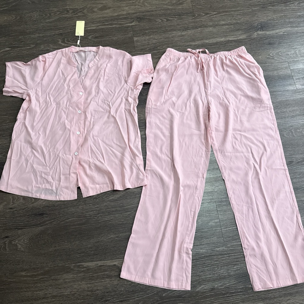 Ekouaer Soft Pink Women's Pajama Set size medium